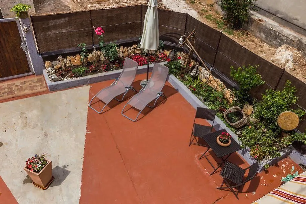 Apartments & Rooms Hosana Zadar Croatia