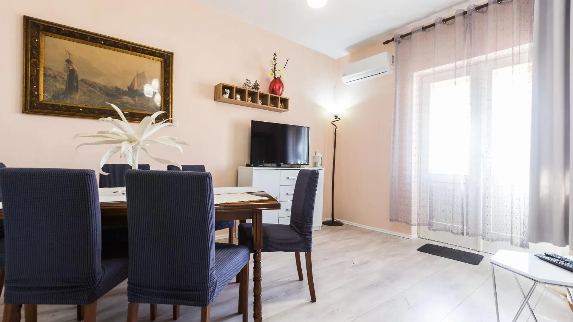 Apartments & Rooms Hosana Zadar Croatia