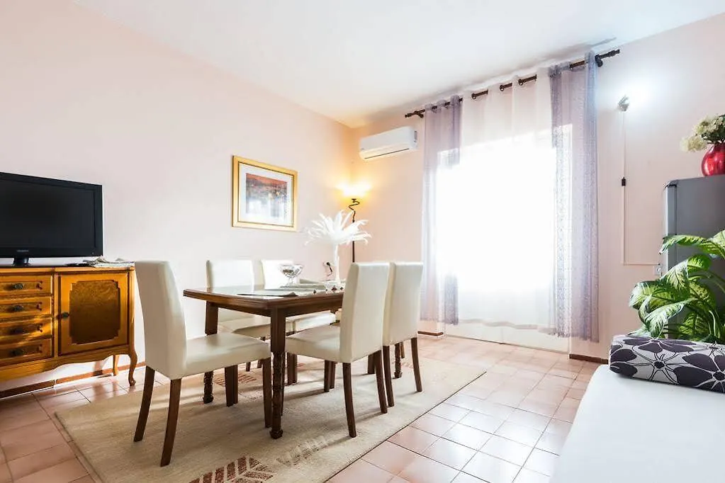 Apartments & Rooms Hosana Zadar